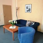 Cesky Dvur Apartamento *