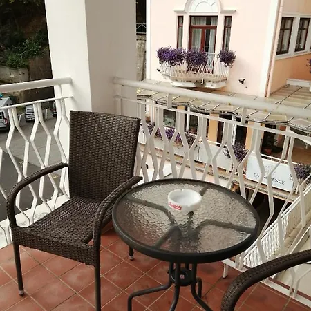 Apartment Cesky Dvur *